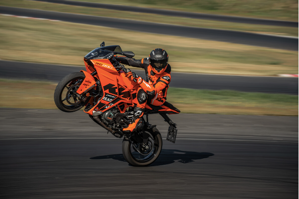 KTM RC 390: ¿Una de las motos más veloces para el circuito?